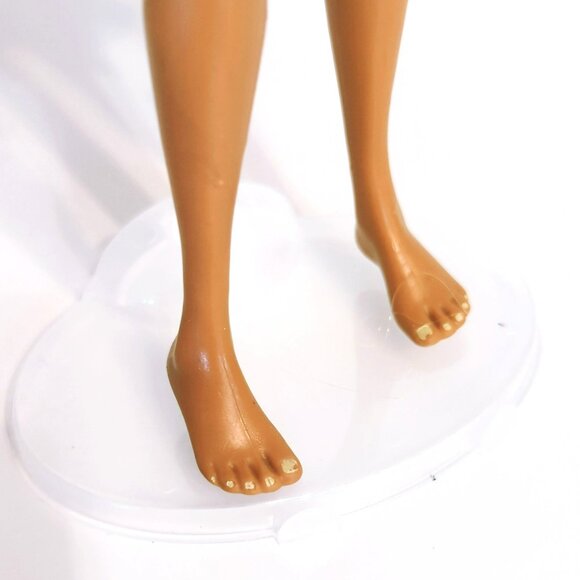 Barbie Cali Girl Surfer Summer Doll Hispanic Beach Feet 2004 G8665 Restyled - Picture 7 of 7